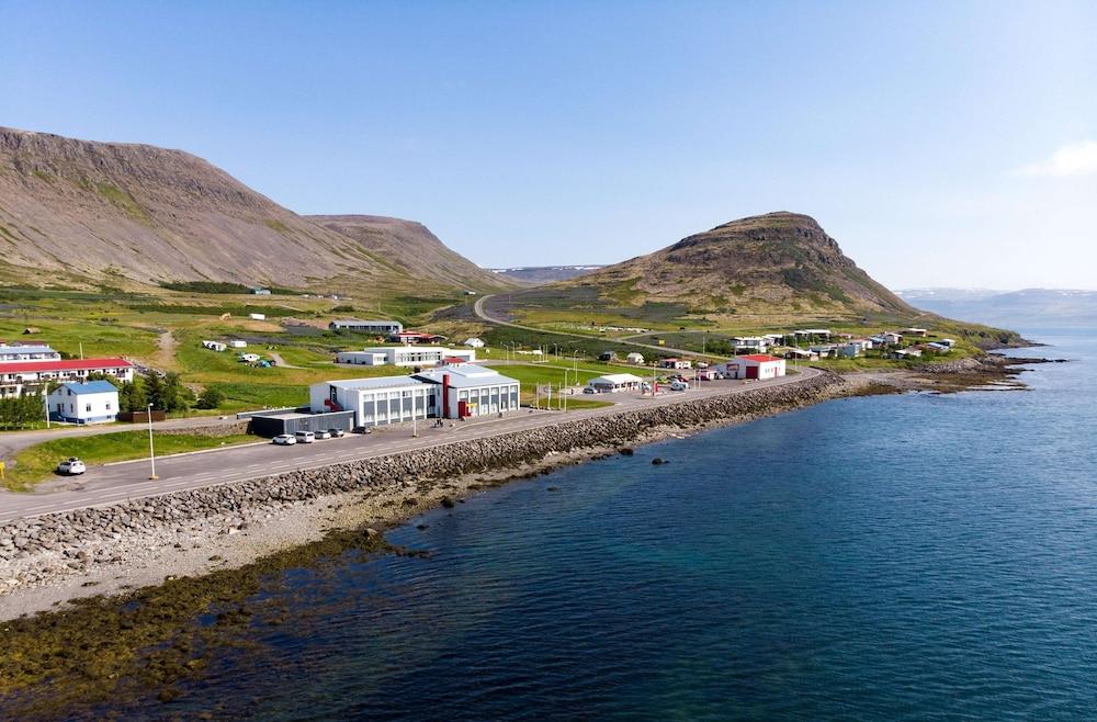 フォスホテル ウェストフィヨルズ Patreksfjordur エクステリア 写真